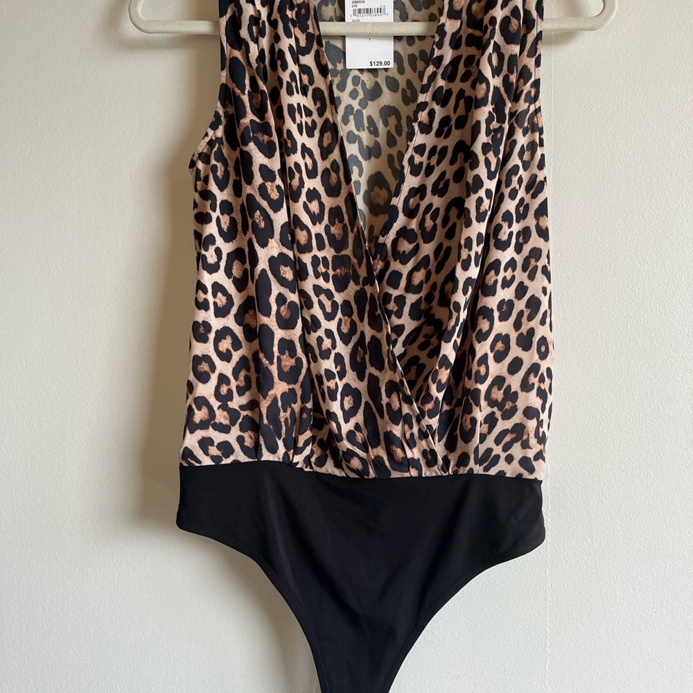 Good American Flirty Leopard Bodysuit NWT Size 1 medium